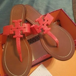 Moore Sandals - Poppy Coral